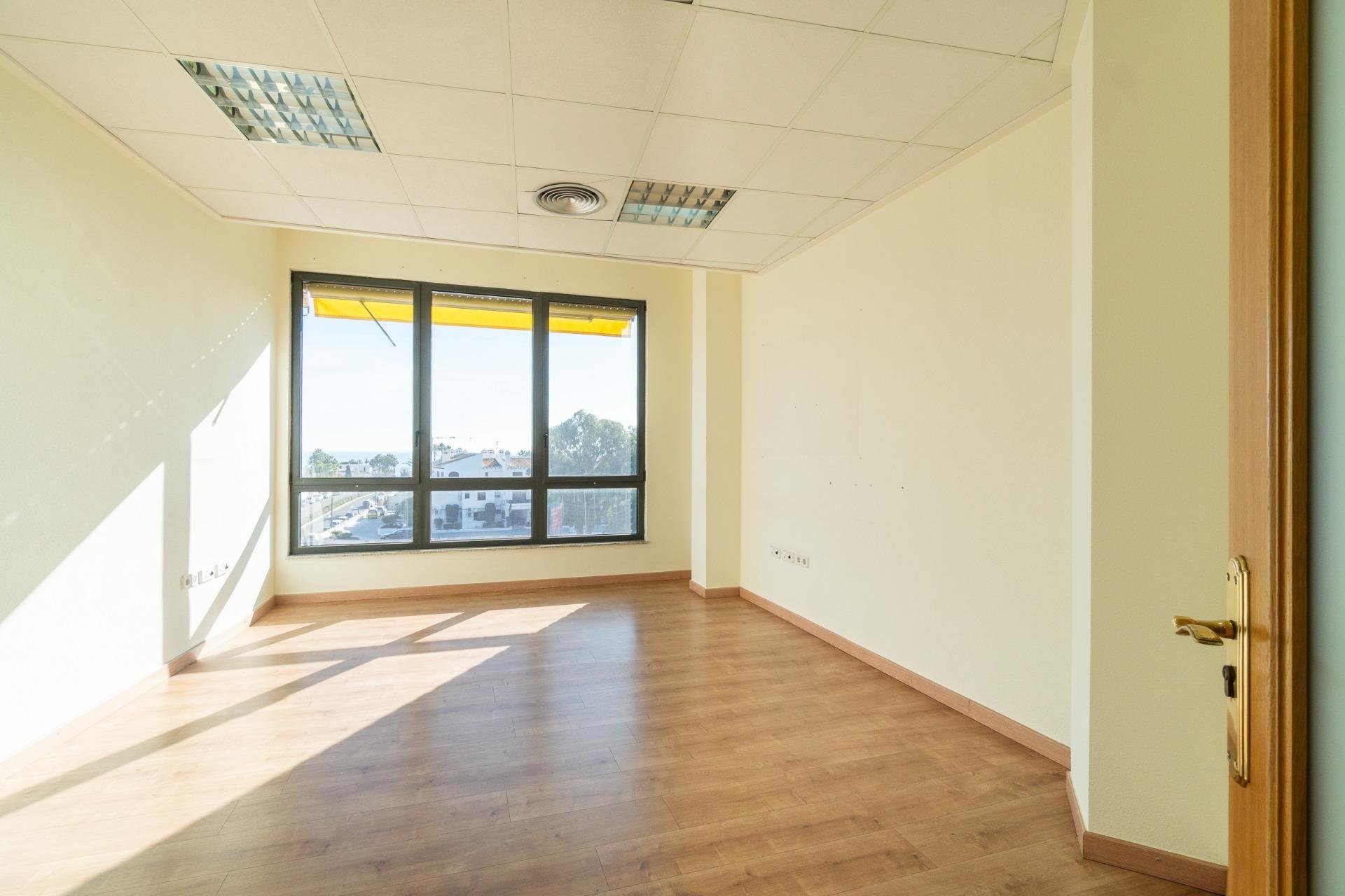 Location à long terme - Commercial -
Orihuela Costa - Playa Flamenca