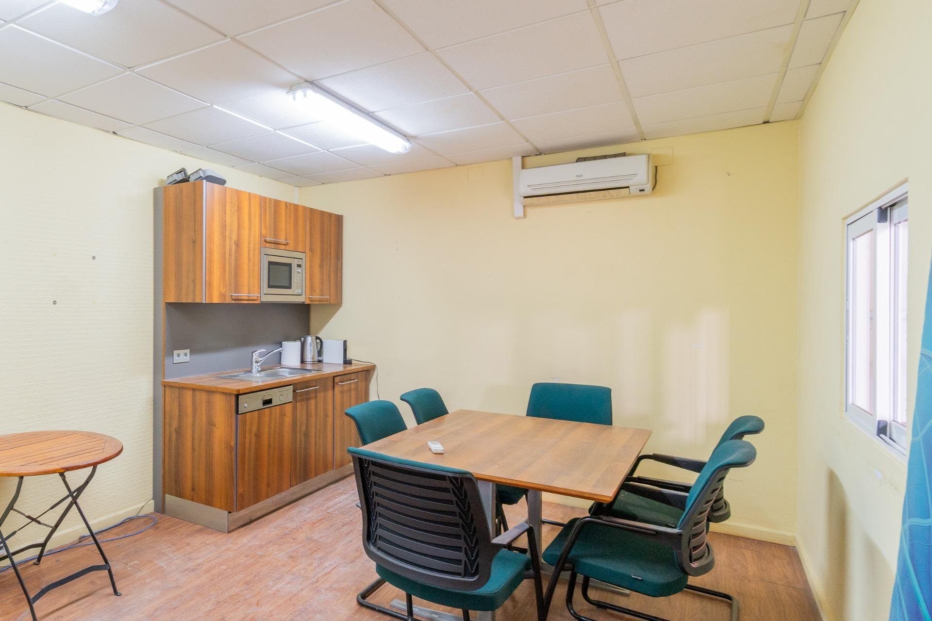 Location à long terme - Nave industrial -
Pilar de la Horadada - Polígono industrial Cañada de Práez