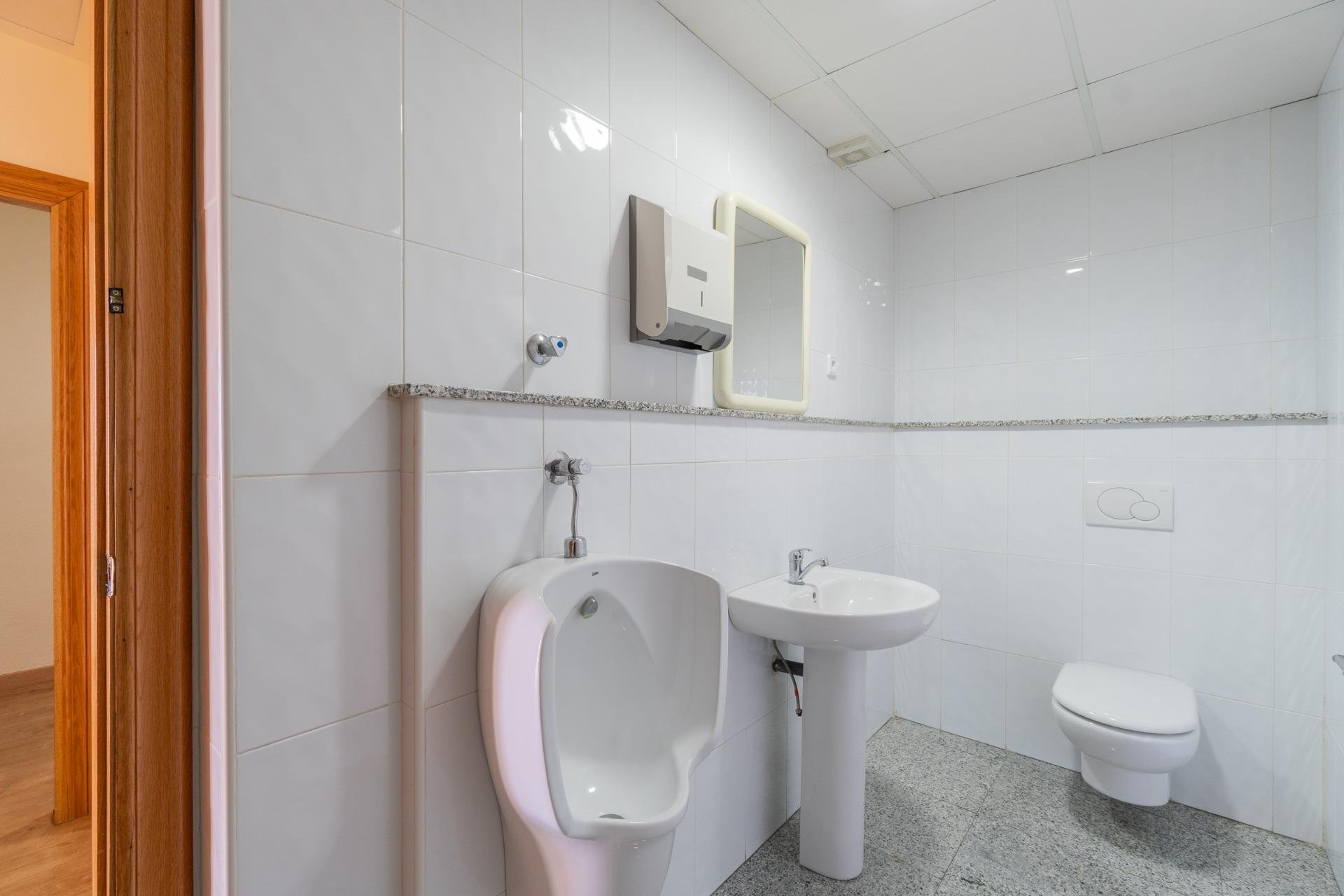 Long Term Rental - Commercial -
Orihuela Costa - Playa Flamenca