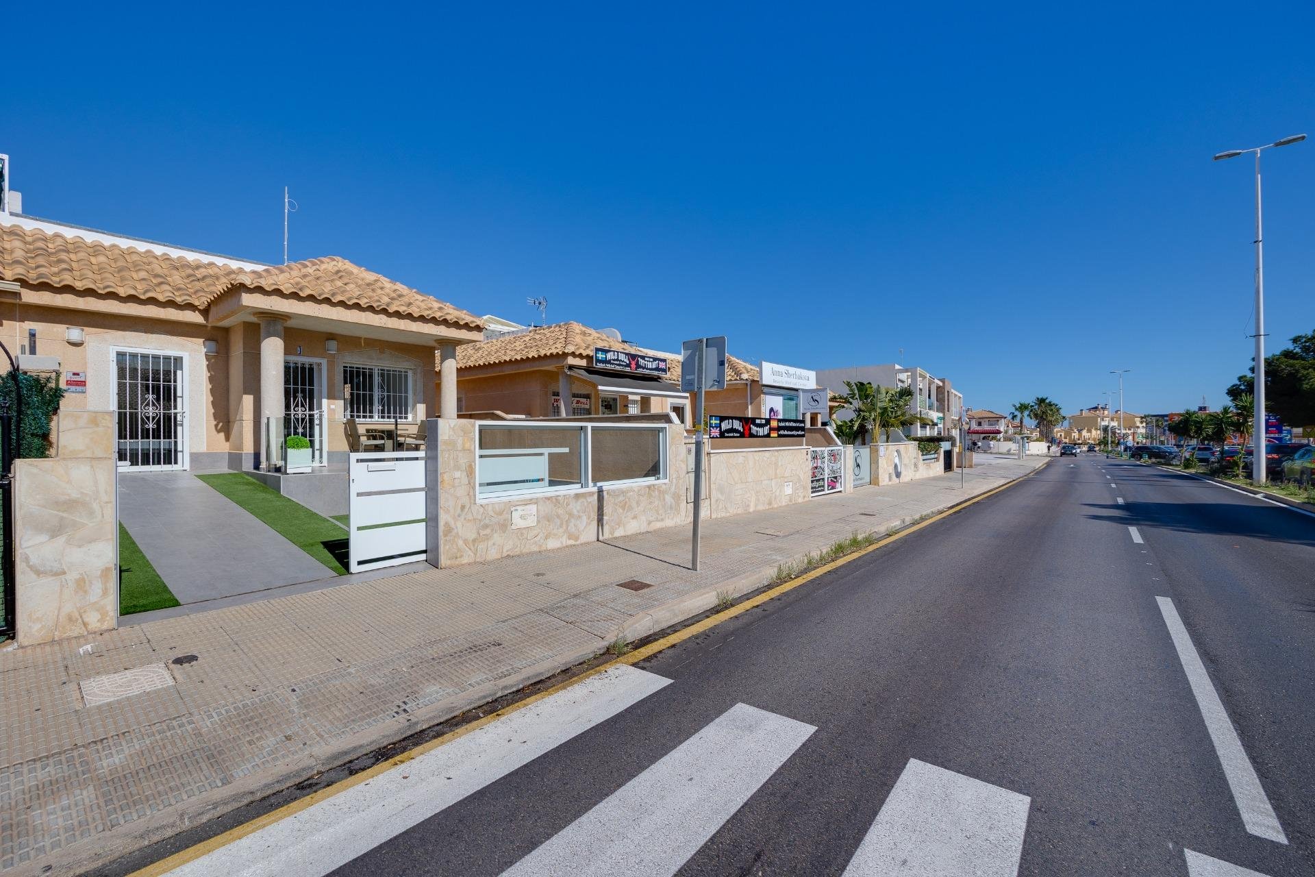 Long Term Rental - Townhouse -
Orihuela Costa - La Zenia