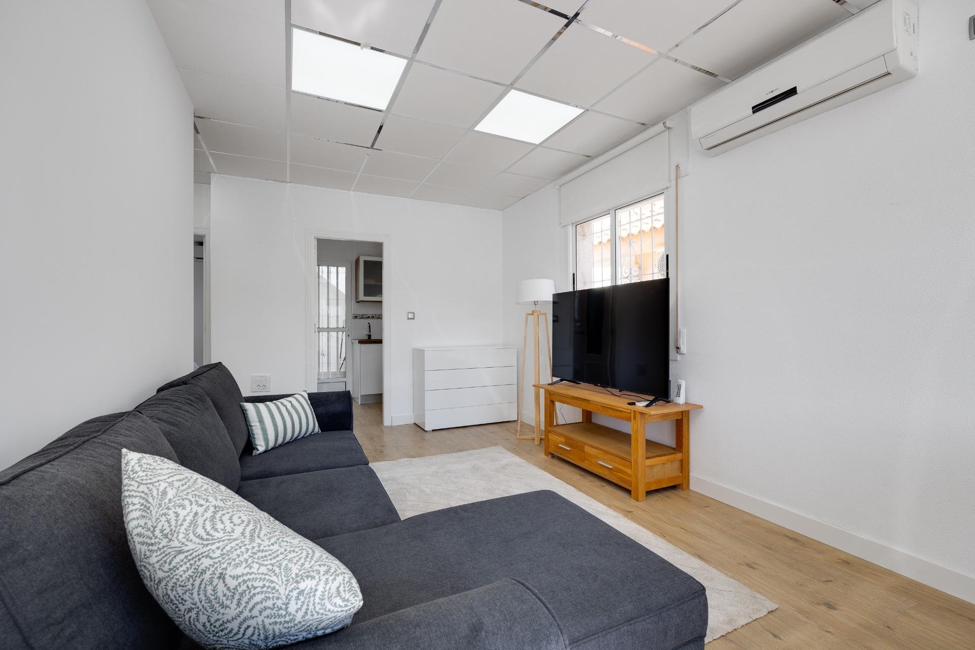 Long Term Rental - Townhouse -
Orihuela Costa - La Zenia