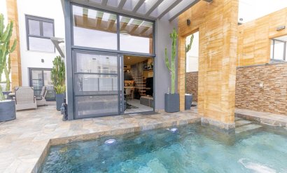 Maison de ville - Revente - Orihuela Costa -
                Lomas de Cabo Roig