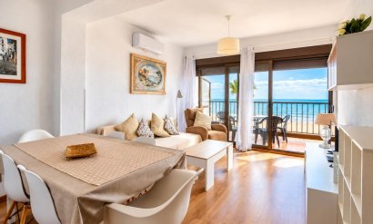 Mieszkanie w bloku - Odsprzedaż - El Campello -
                Playa Muchavista