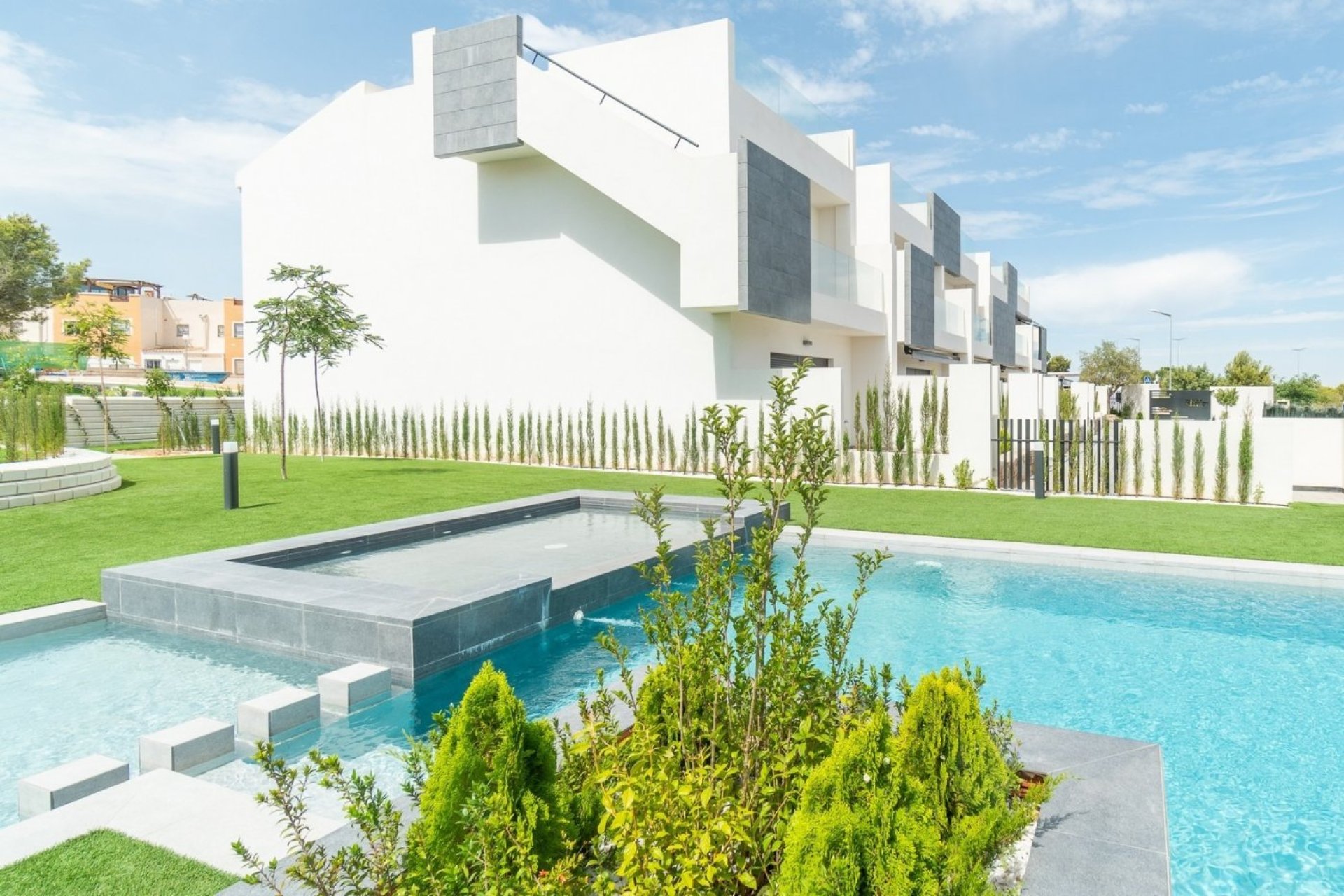 Neue Gebäude - Bungalow -
Torrevieja - Los balcones