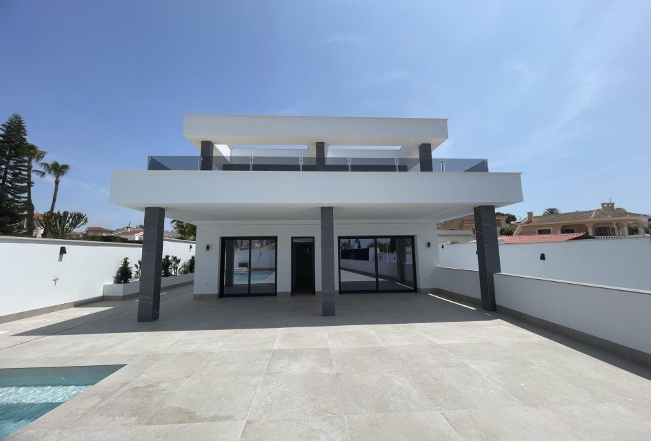 Neue Gebäude - Villa -
Rojales - Ciudad Quesada