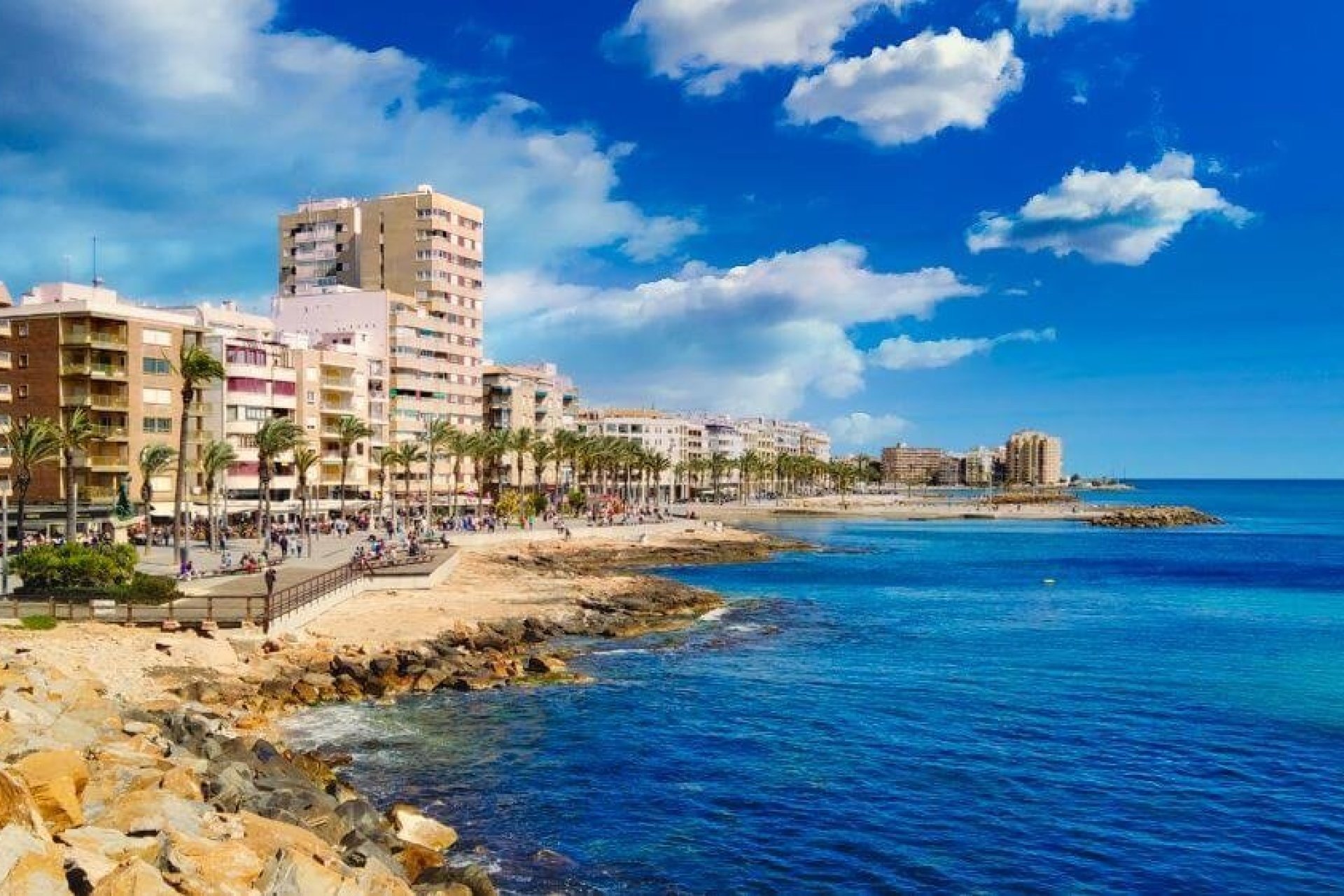New Build - Townhouse -
Torrevieja - Lago jardin