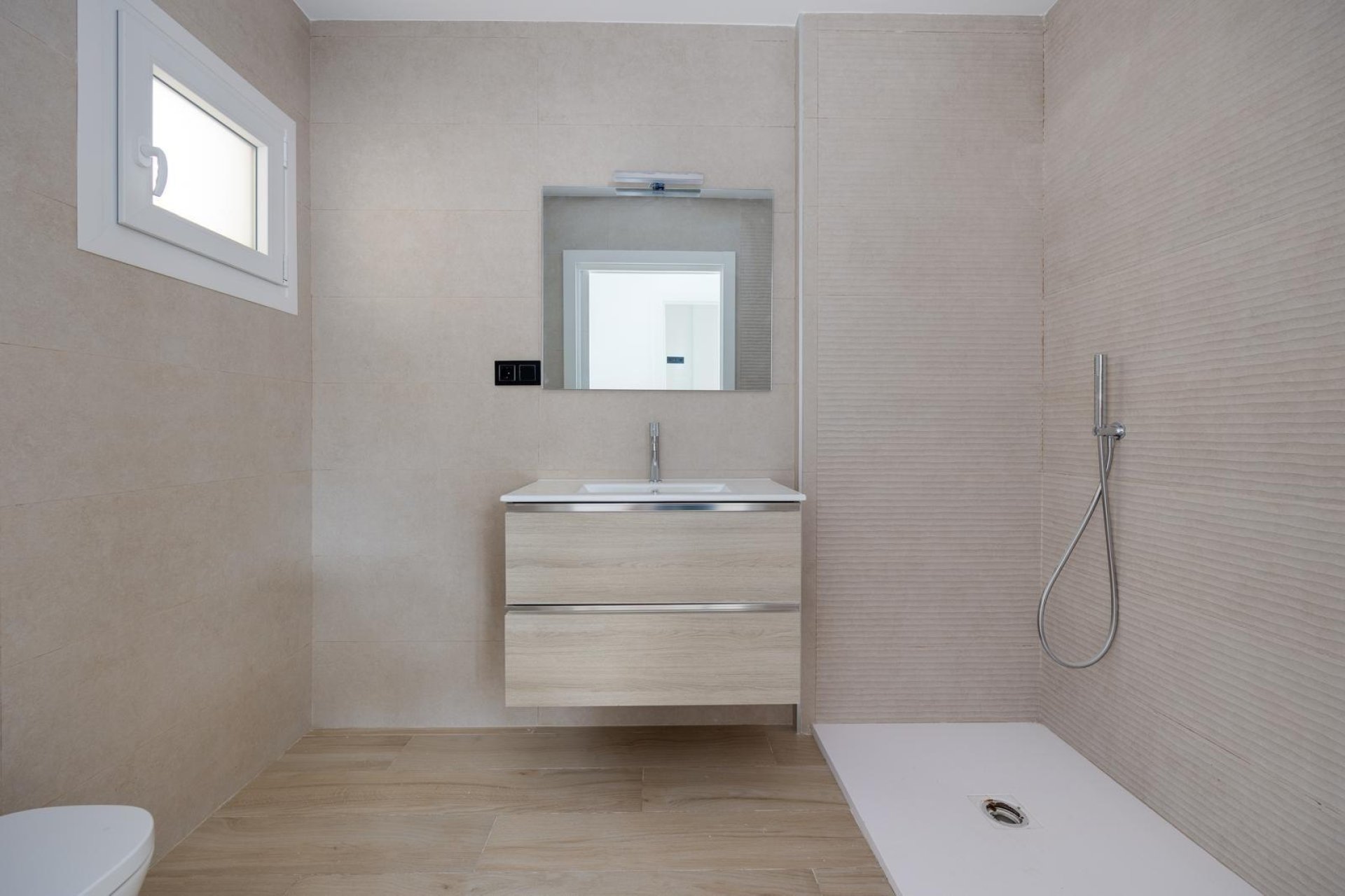 New Build - Villa -
Torrevieja - Aguas Nuevas