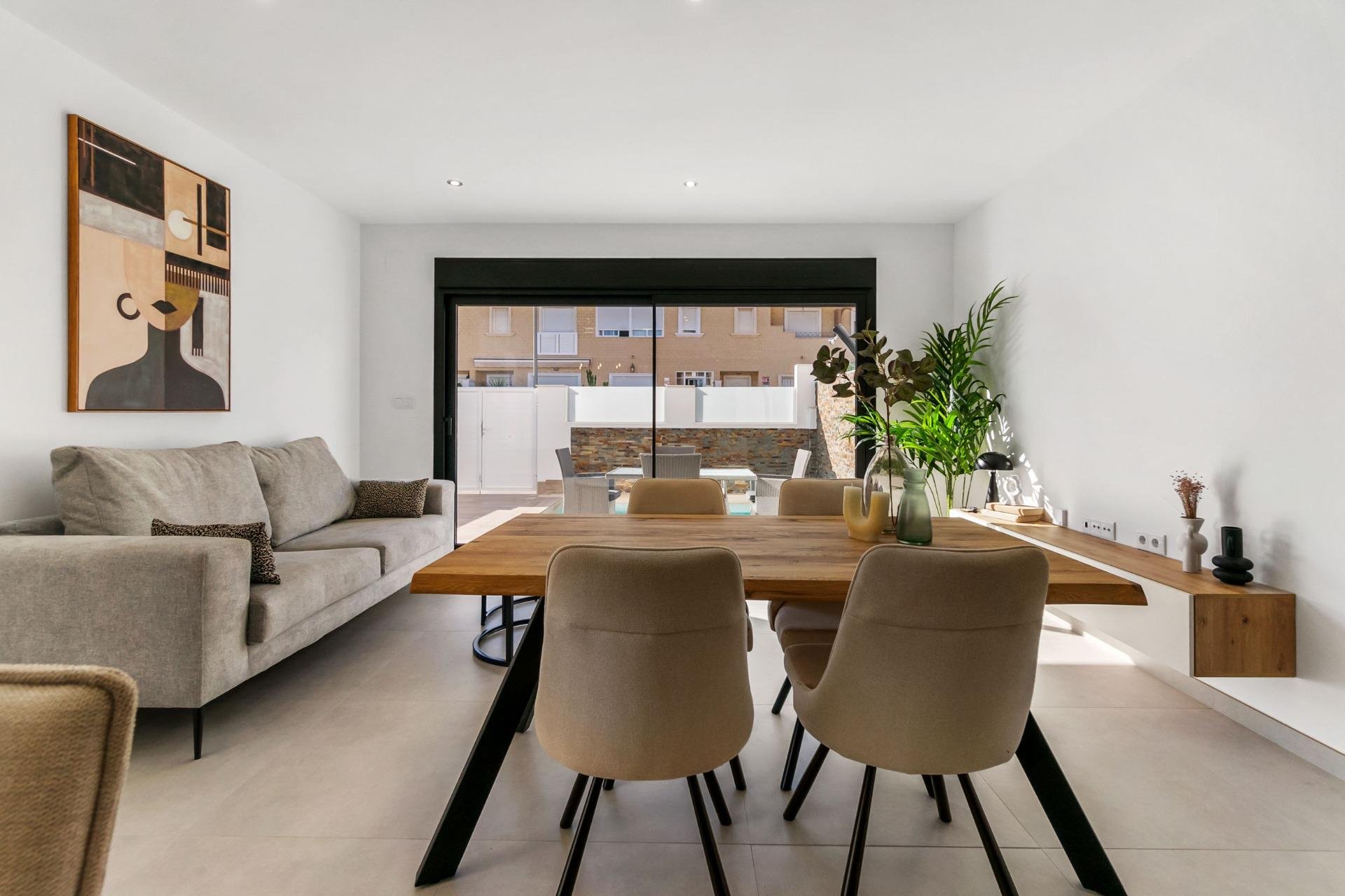 Nieuwbouw Woningen - Herenhuis -
San Pedro del Pinatar - Polideportivo