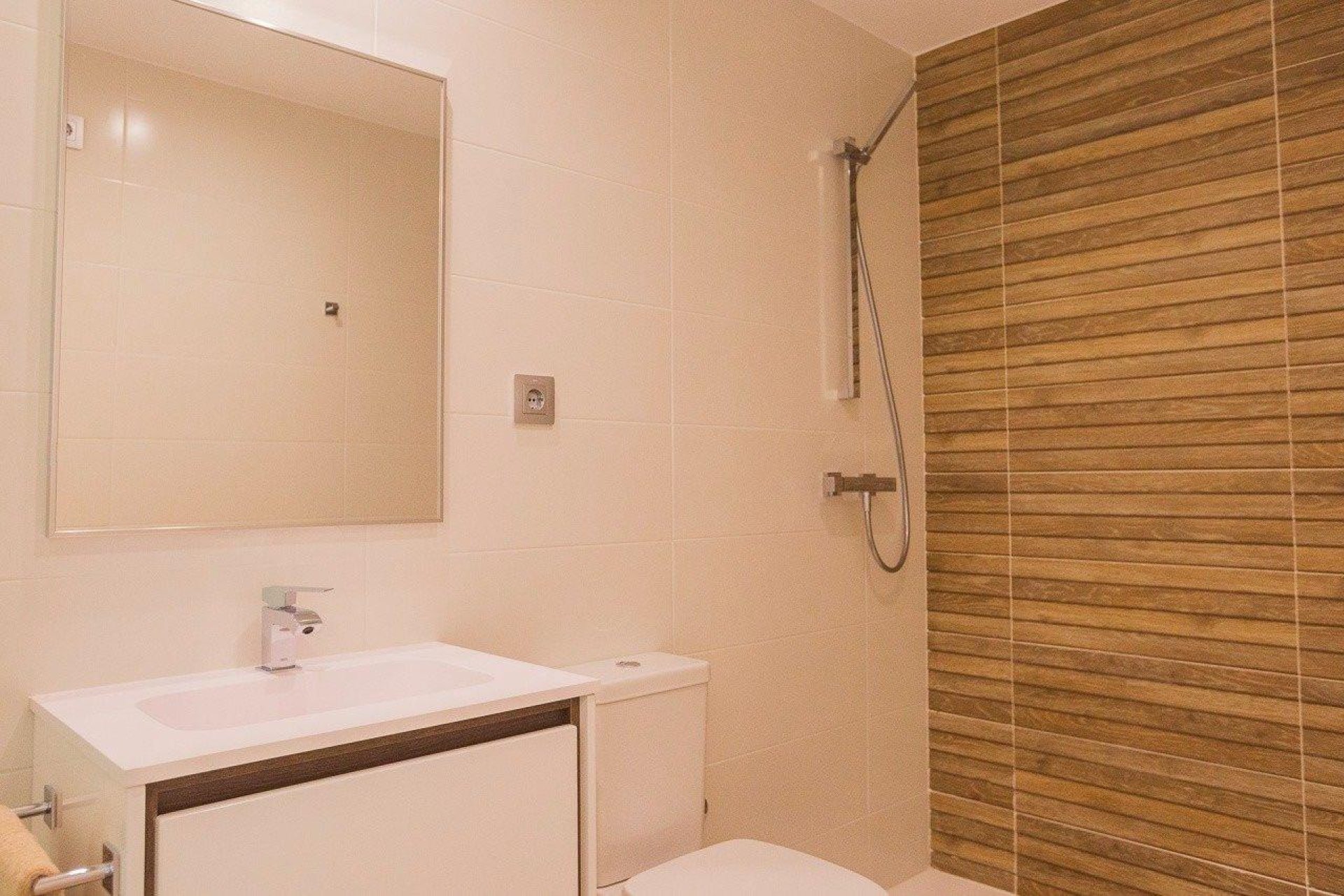 Nouvelle construction - Buhardilla -
Jacarilla - Comunidad valenciana