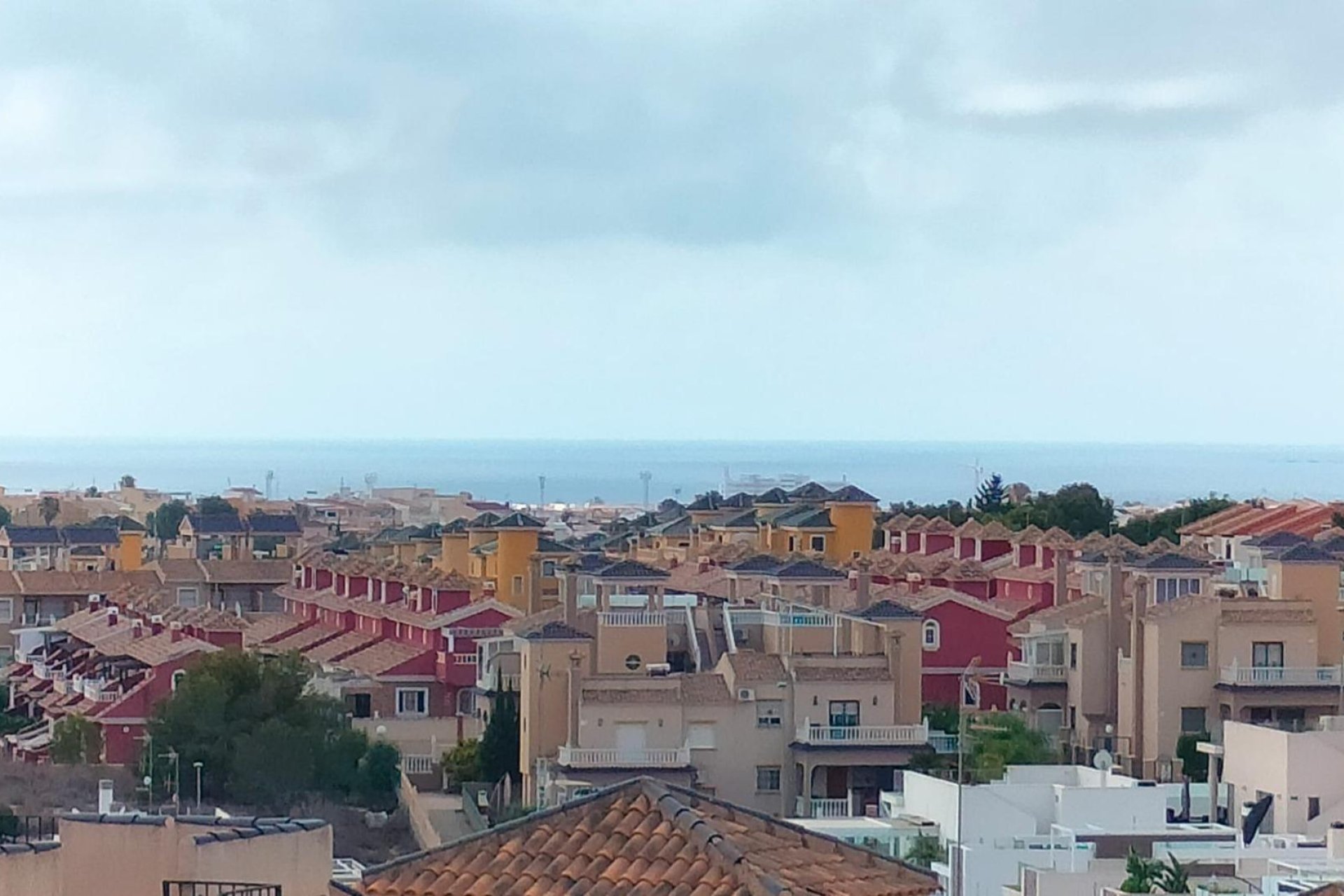 Nowy budynek - Kamienica -
Orihuela Costa - PAU 26