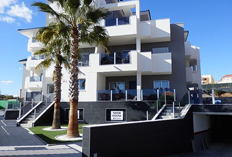 Obra nueva - Ático -
Orihuela Costa - Las Filipinas