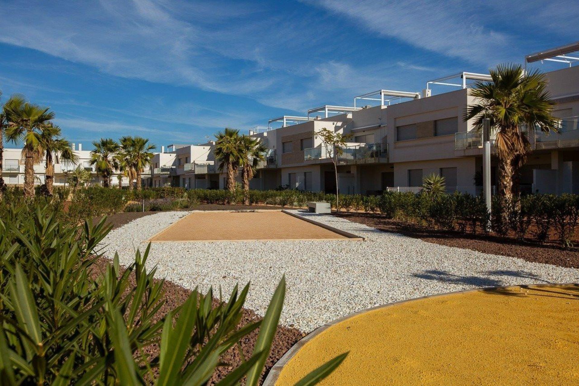 Obra nueva - Buhardilla -
Jacarilla - Comunidad valenciana