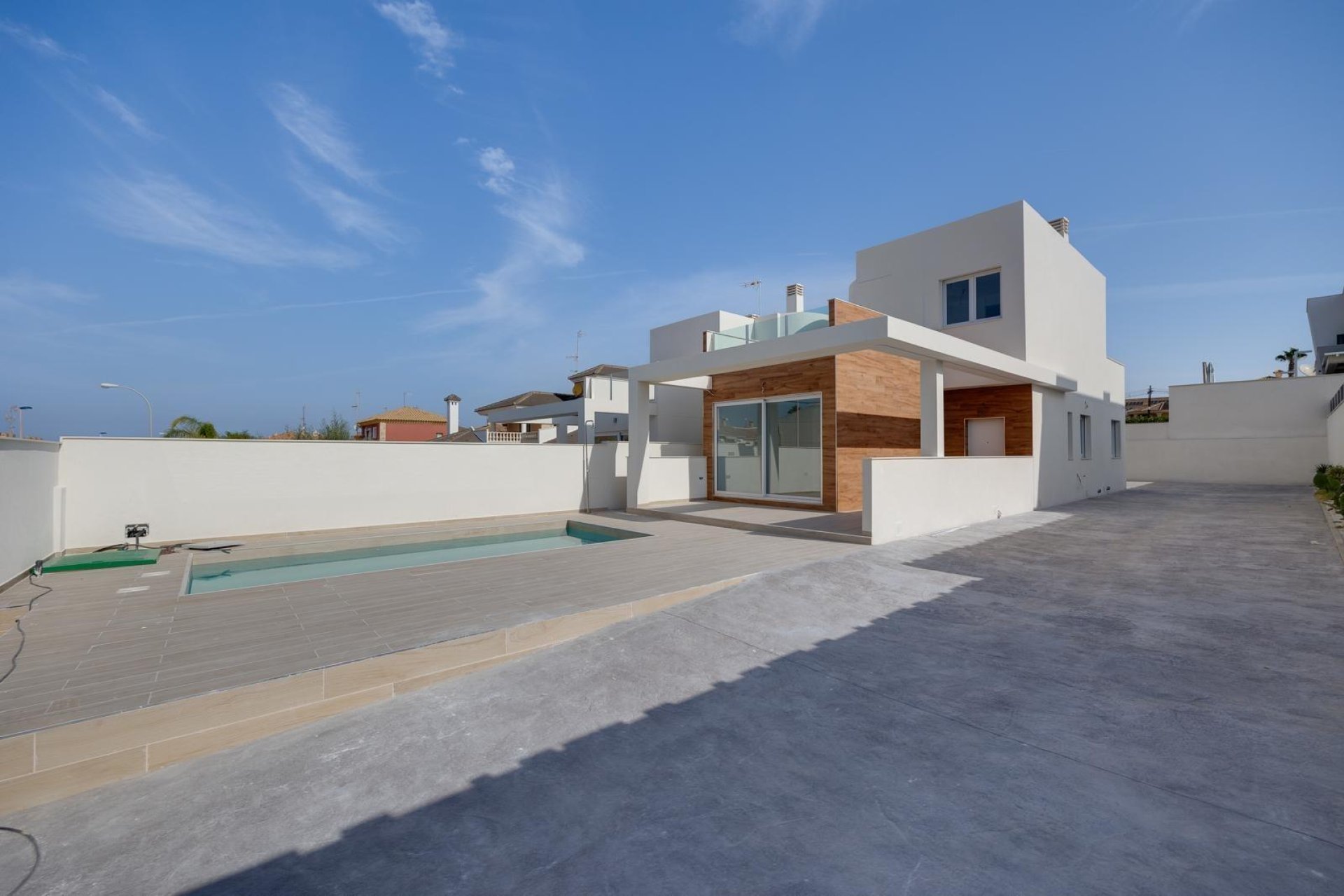 Obra nueva - Villa -
Torrevieja - Aguas Nuevas