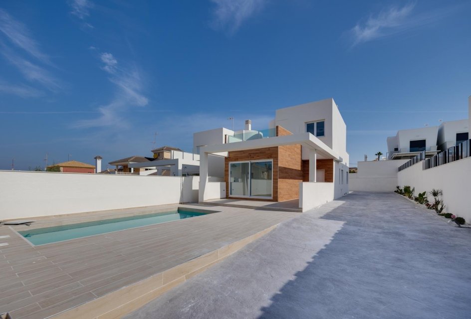 Obra nueva - Villa -
Torrevieja - Aguas Nuevas