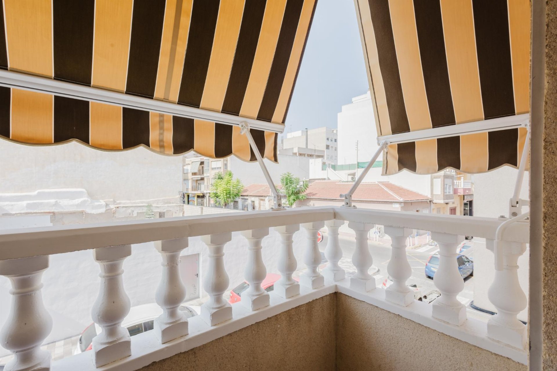 Odsprzedaż - Apartamento -
Torrevieja - Centro