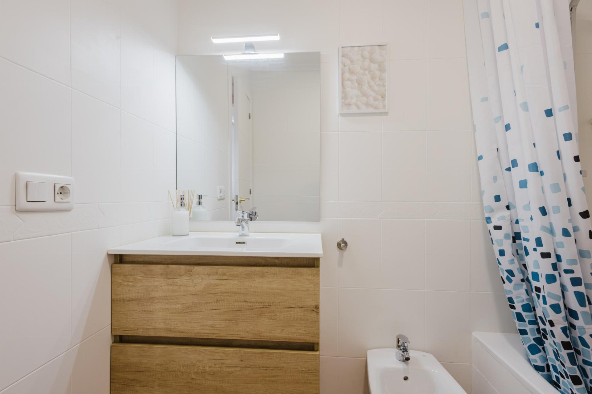 Odsprzedaż - Apartamento -
Torrevieja - Centro