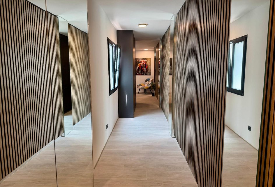 Odsprzedaż - Apartamento -
Torrevieja - CLUB NAUTICO TORREVIEJA