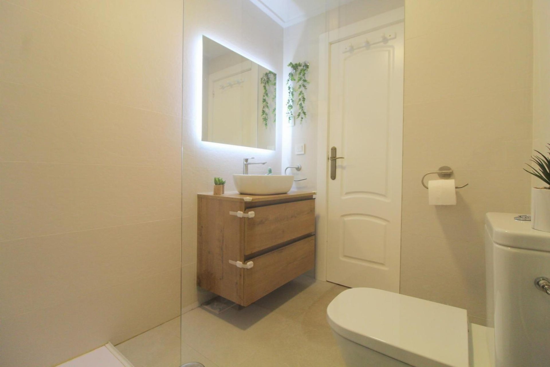 Odsprzedaż - Apartamento -
Torrevieja - La Veleta