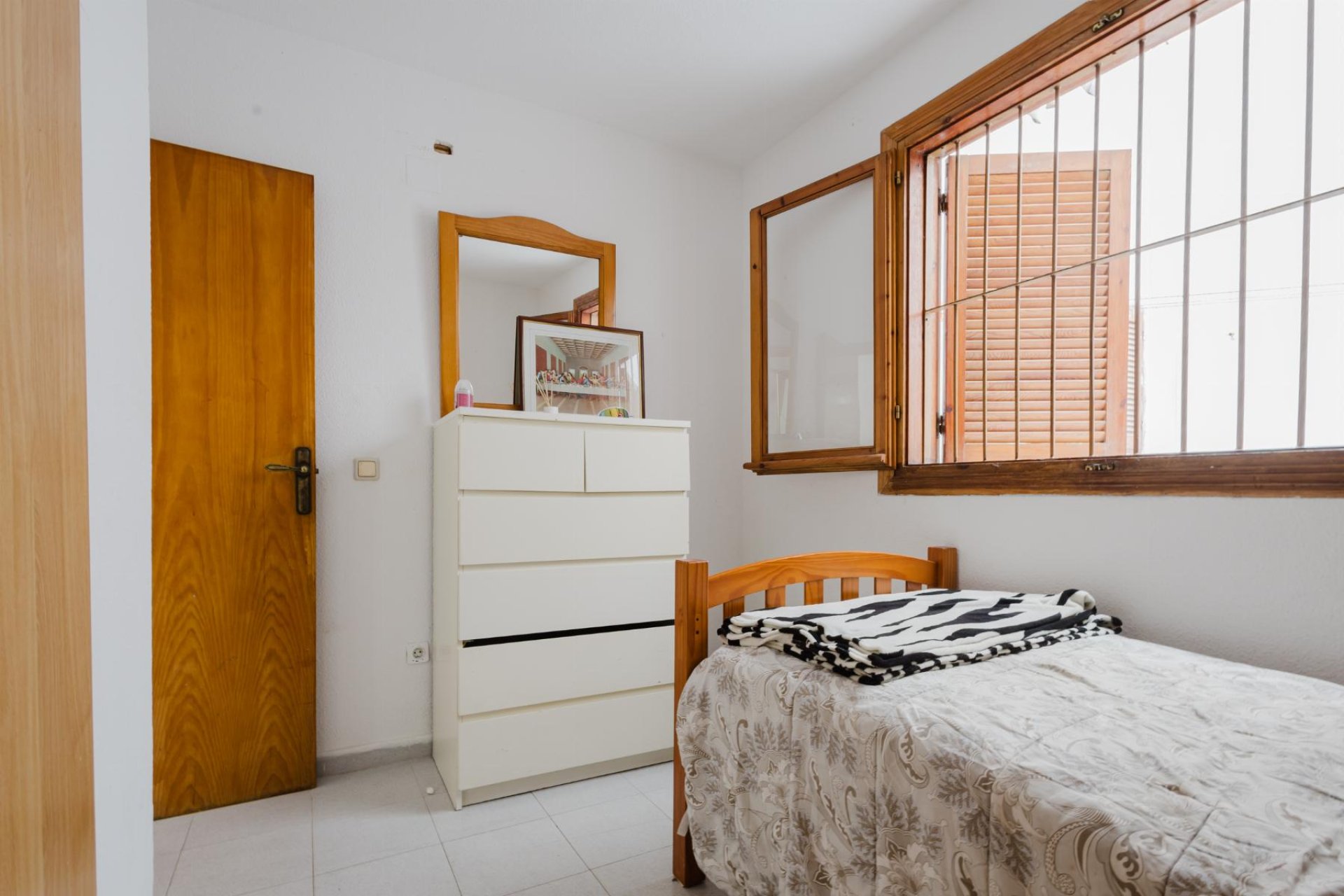 Odsprzedaż - Apartamento -
Torrevieja - Playa de La Acequion