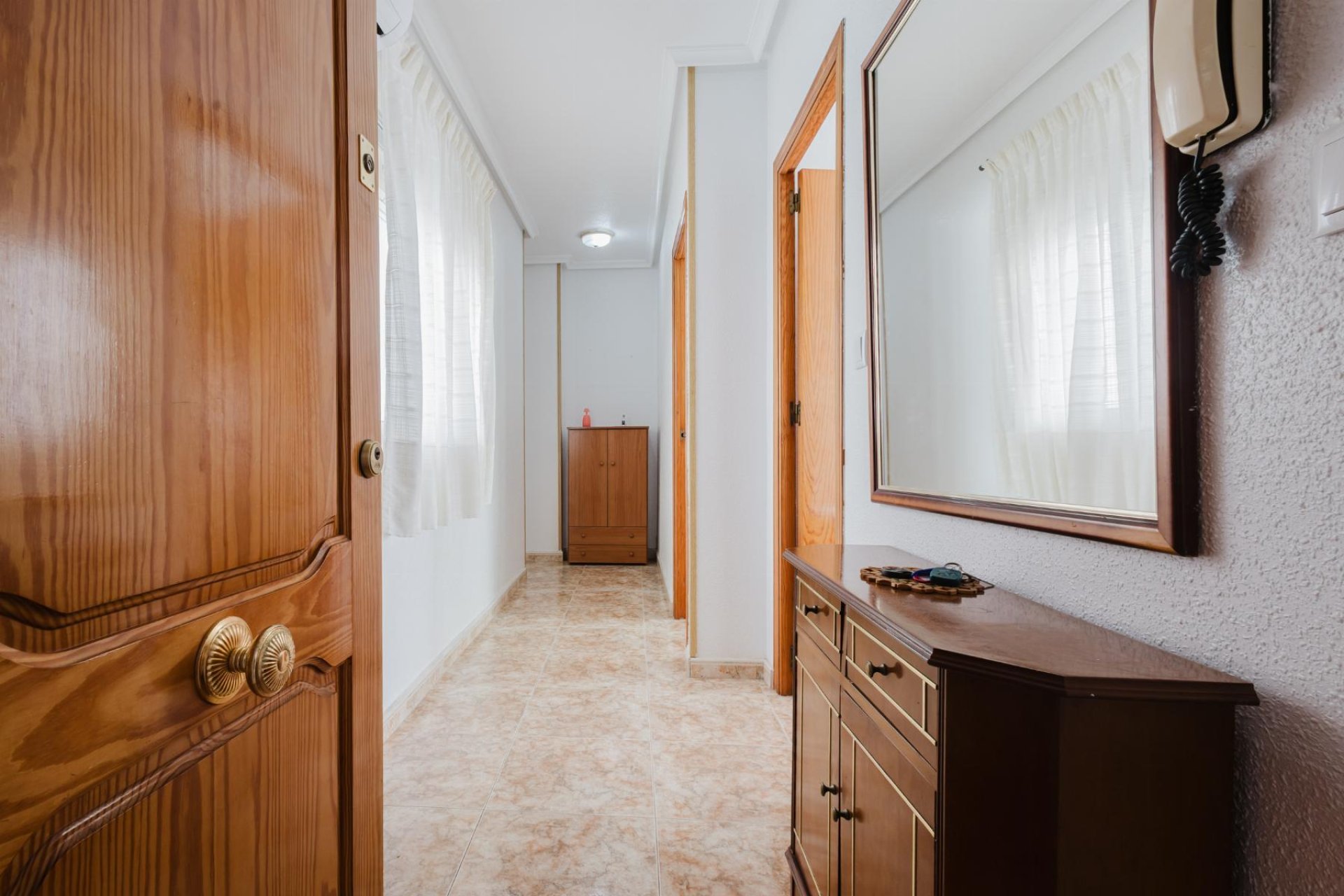 Odsprzedaż - Apartamento -
Torrevieja - Playa de los Naufragos