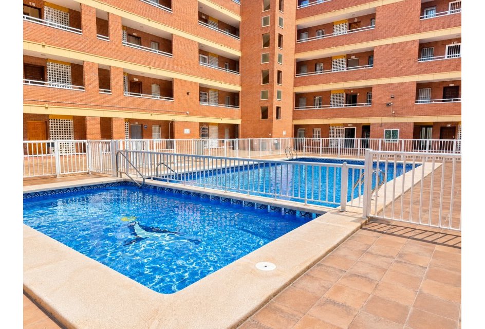 Odsprzedaż - Apartamento -
Torrevieja - Playa de los Naufragos