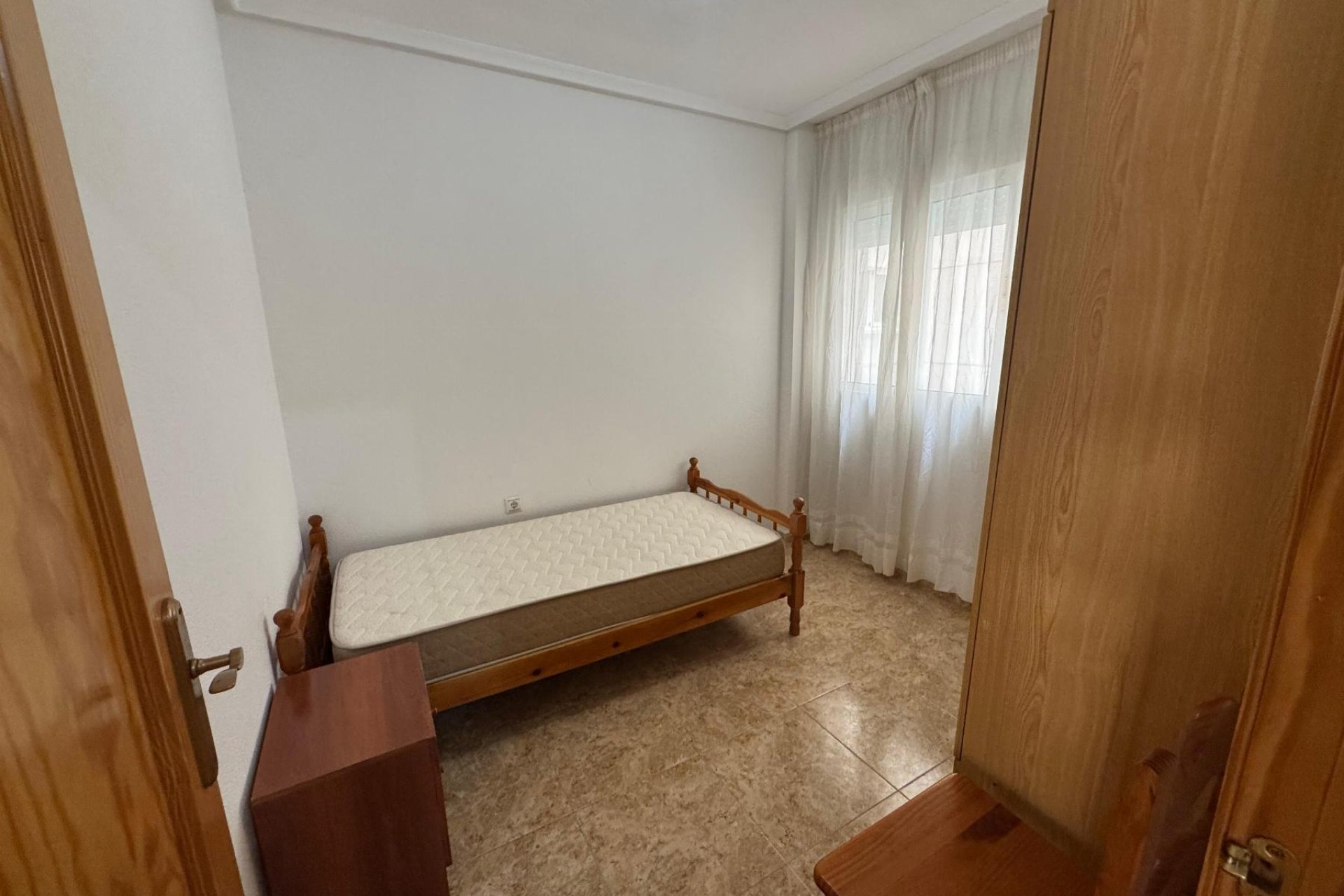 Odsprzedaż - Apartamento -
Torrevieja - Playa del Acequión
