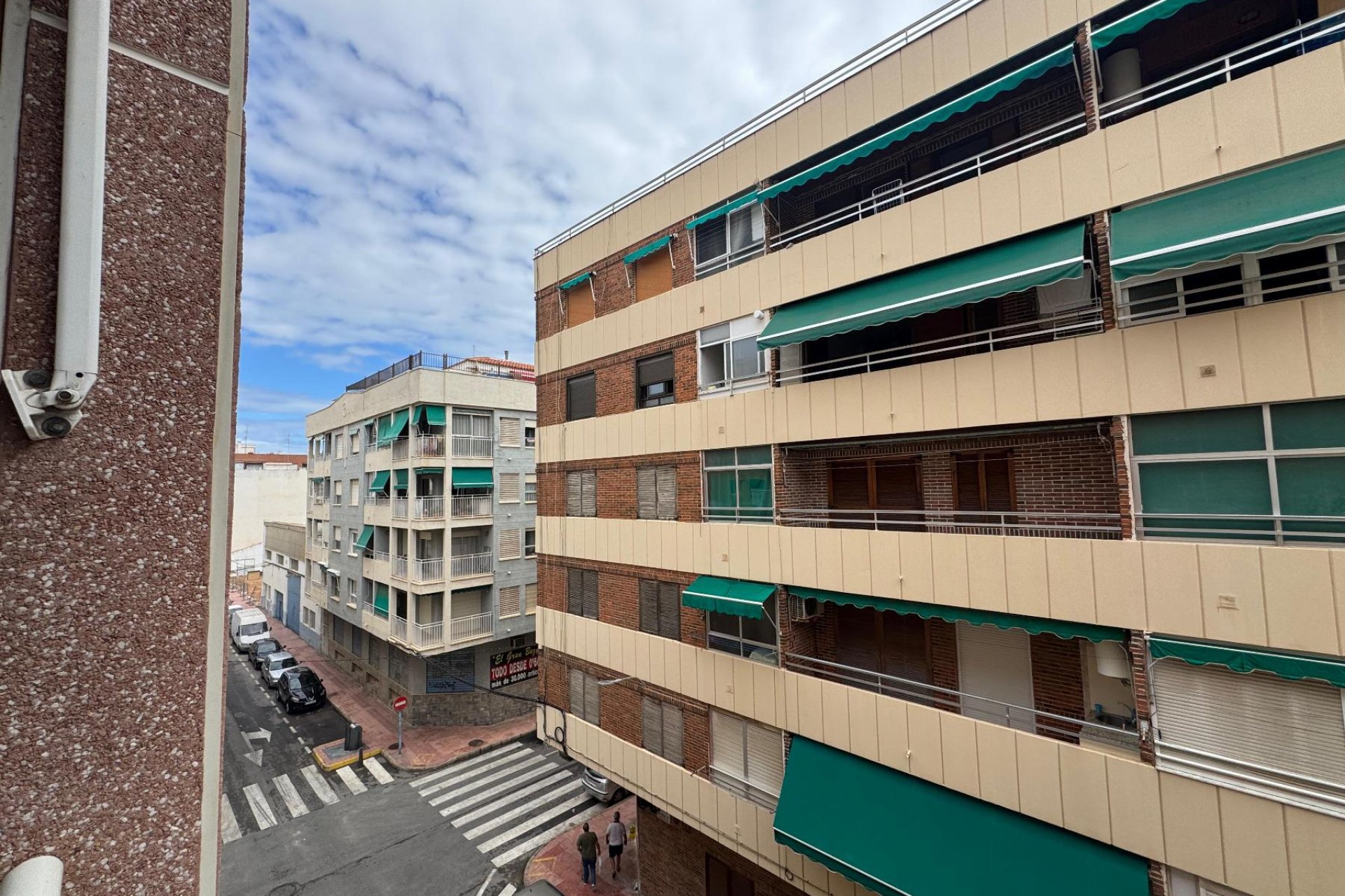 Odsprzedaż - Apartamento -
Torrevieja - Playa del Acequión