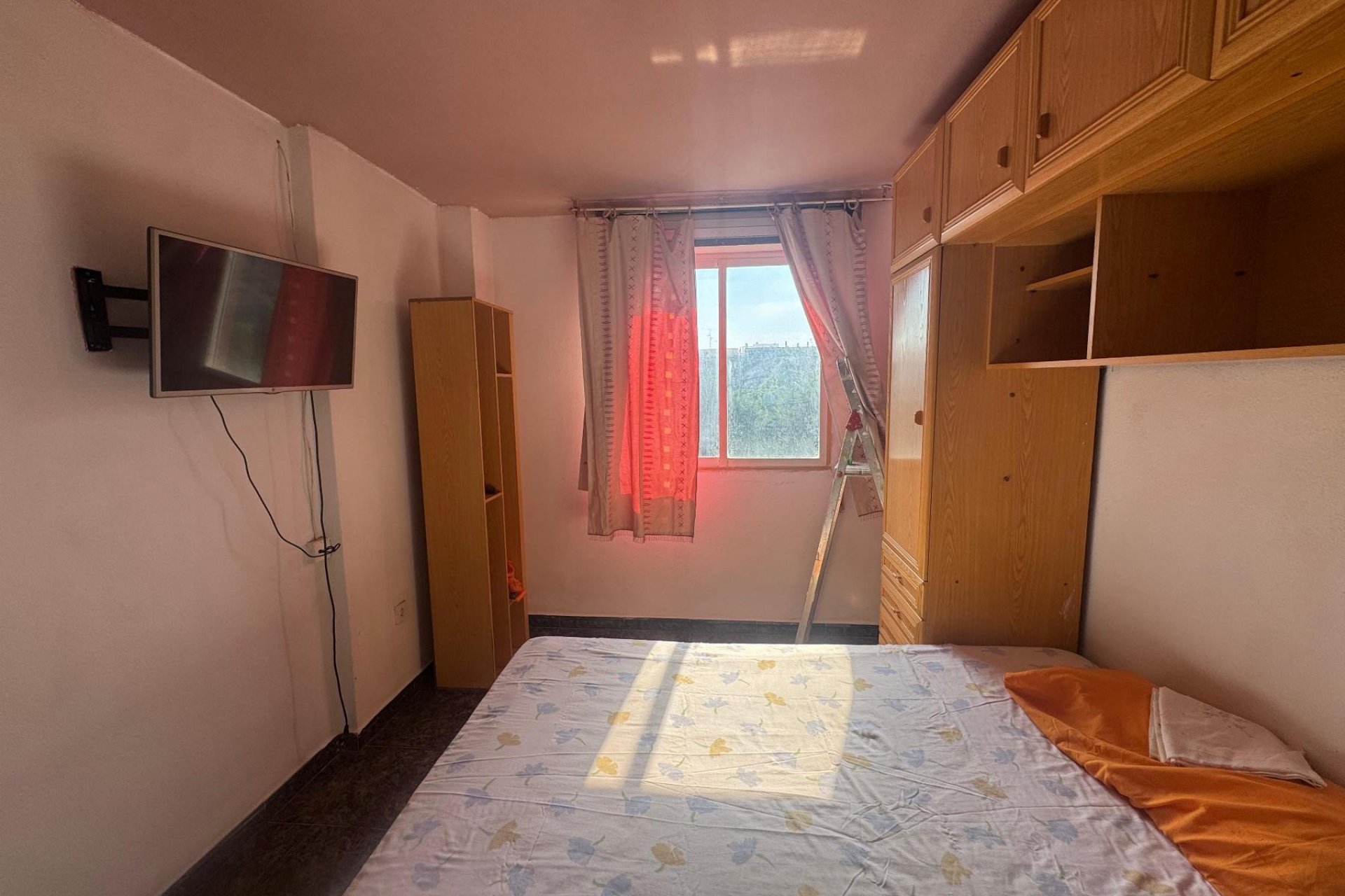 Odsprzedaż - Apartamento -
Torrevieja - Playa del Acequión