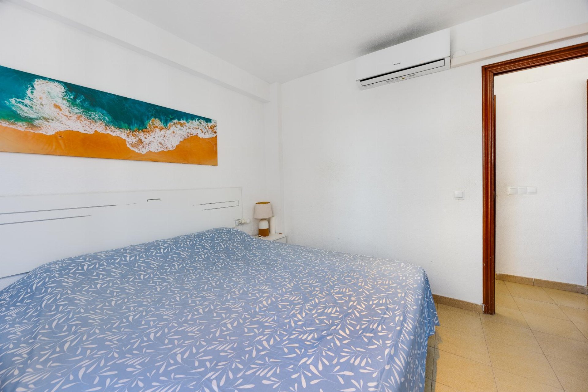 Odsprzedaż - Apartamento -
Torrevieja - Playa del Acequión