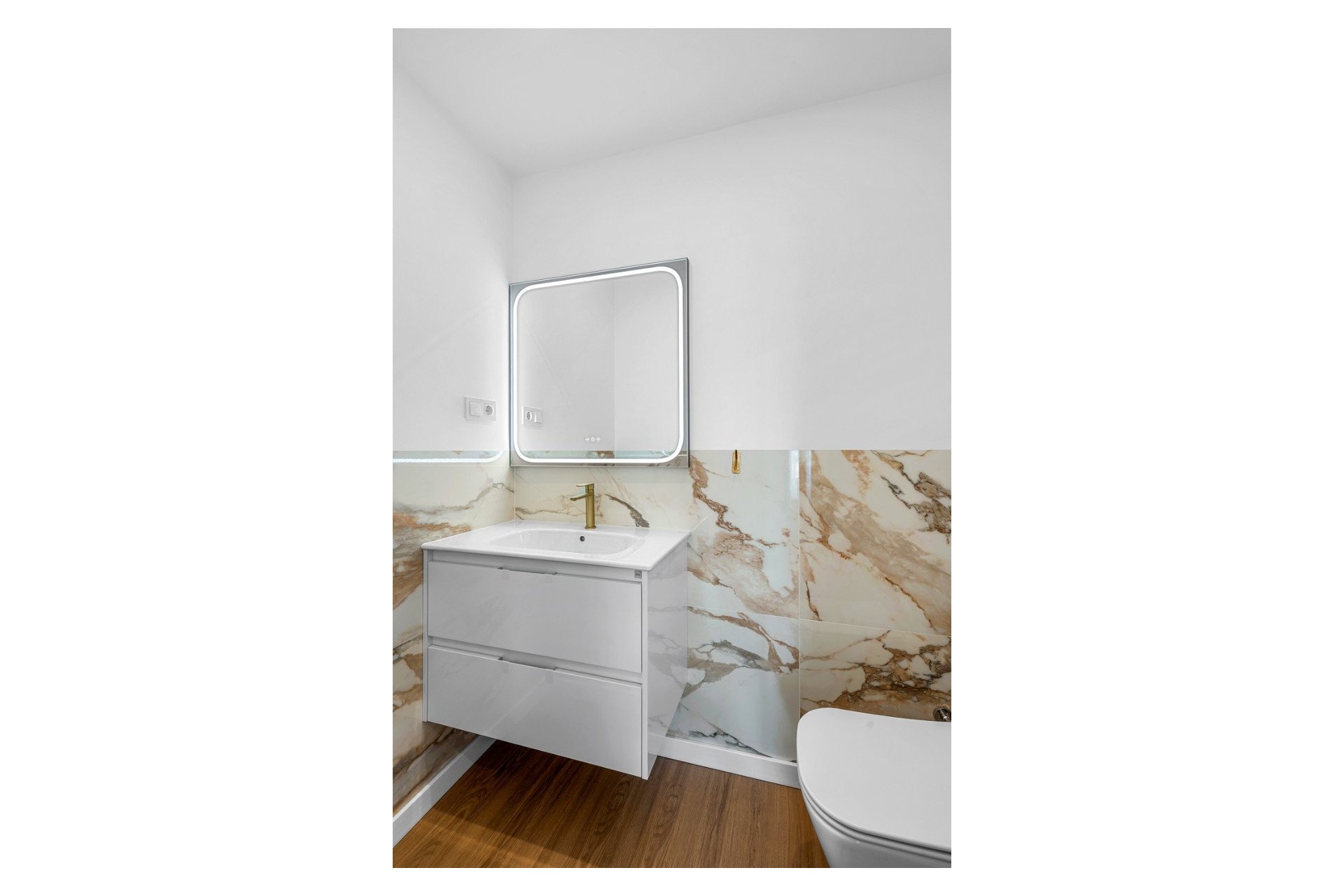 Odsprzedaż - - APARTMENT -
Torrevieja - Punta prima