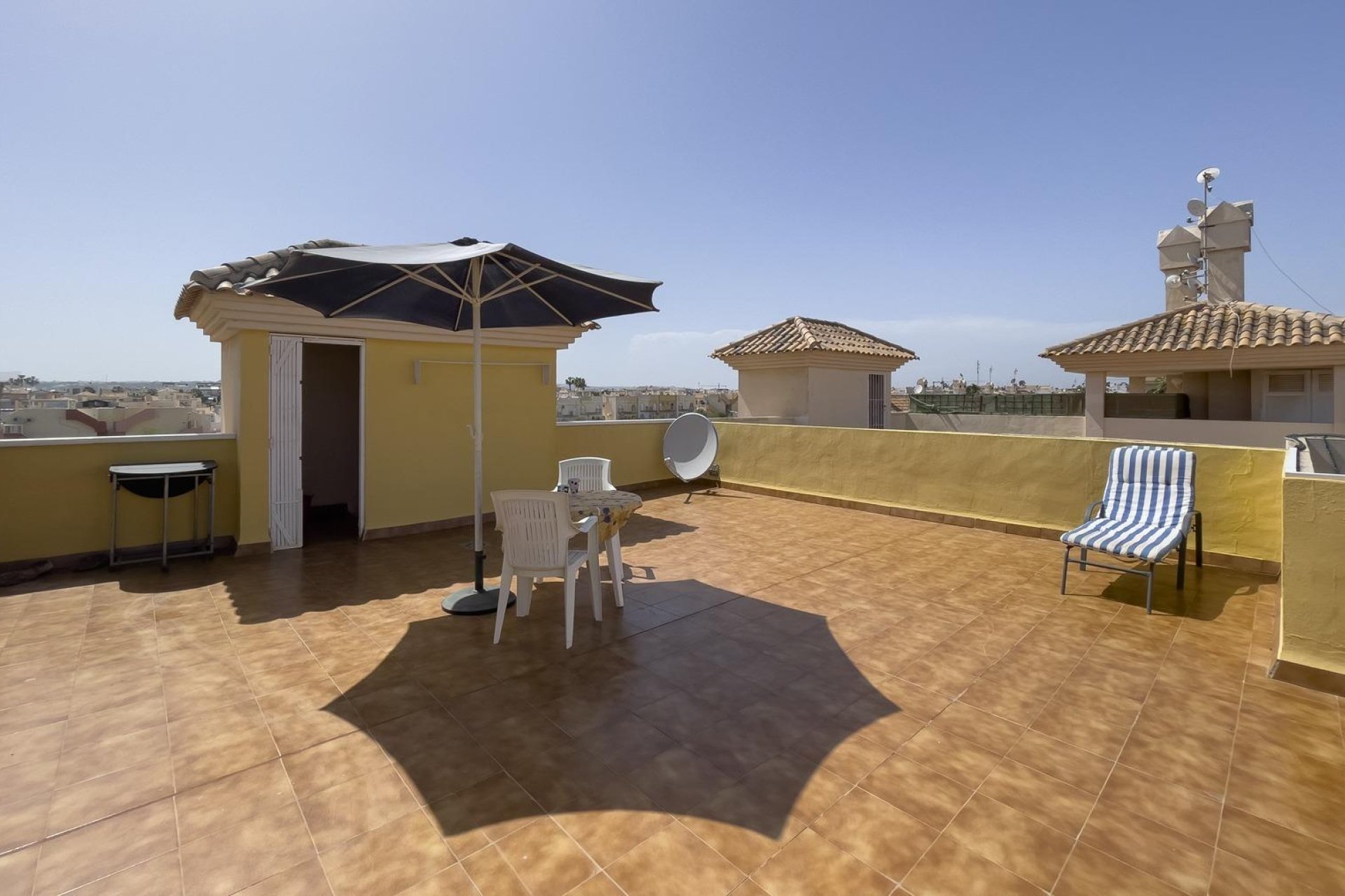 Odsprzedaż - Buhardilla -
Orihuela Costa - La Florida