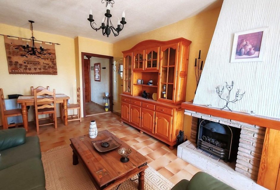 Odsprzedaż - Bungalow -
Orihuela Costa - Cabo Roig