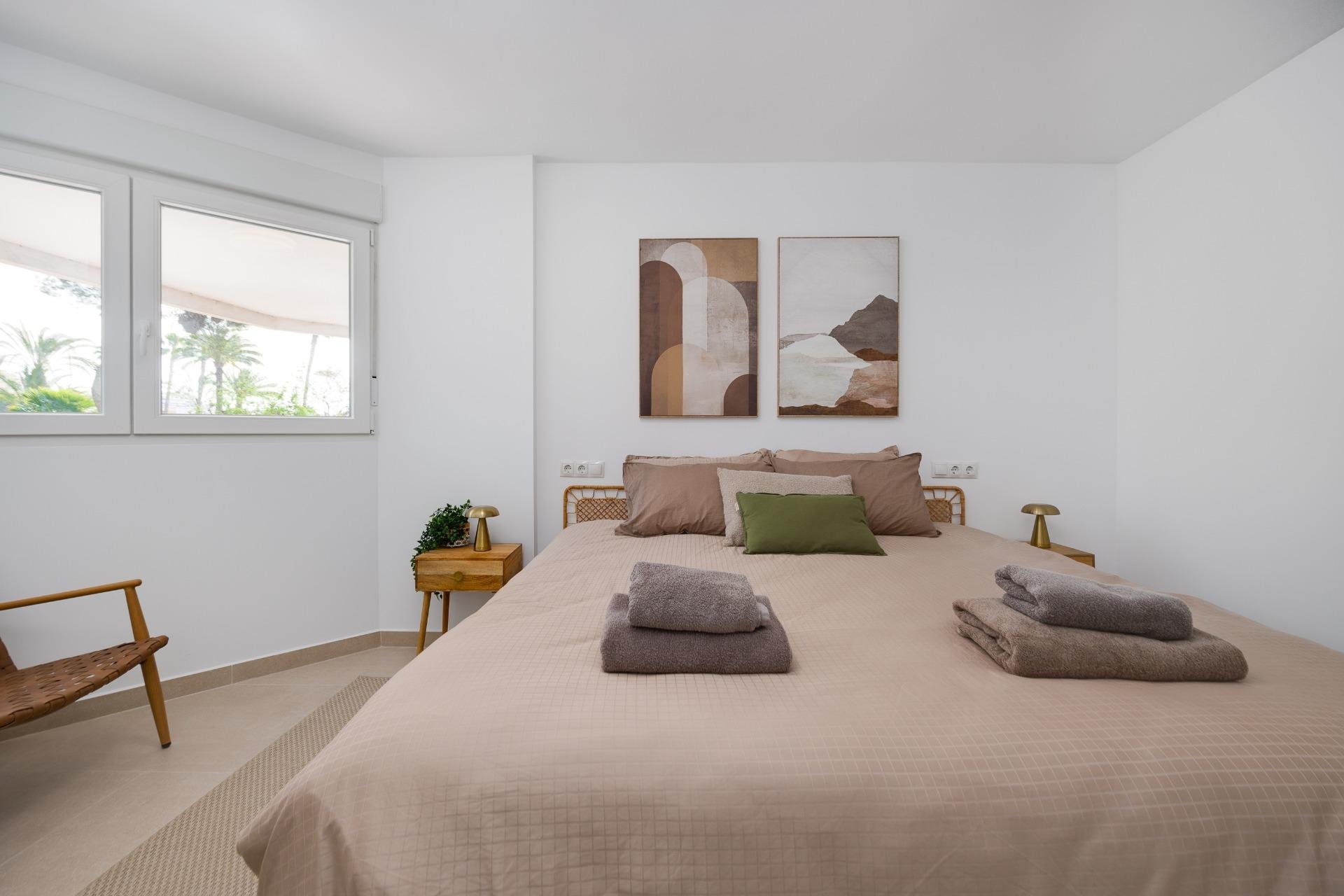 Odsprzedaż - Bungalow -
Torrevieja - Acequion