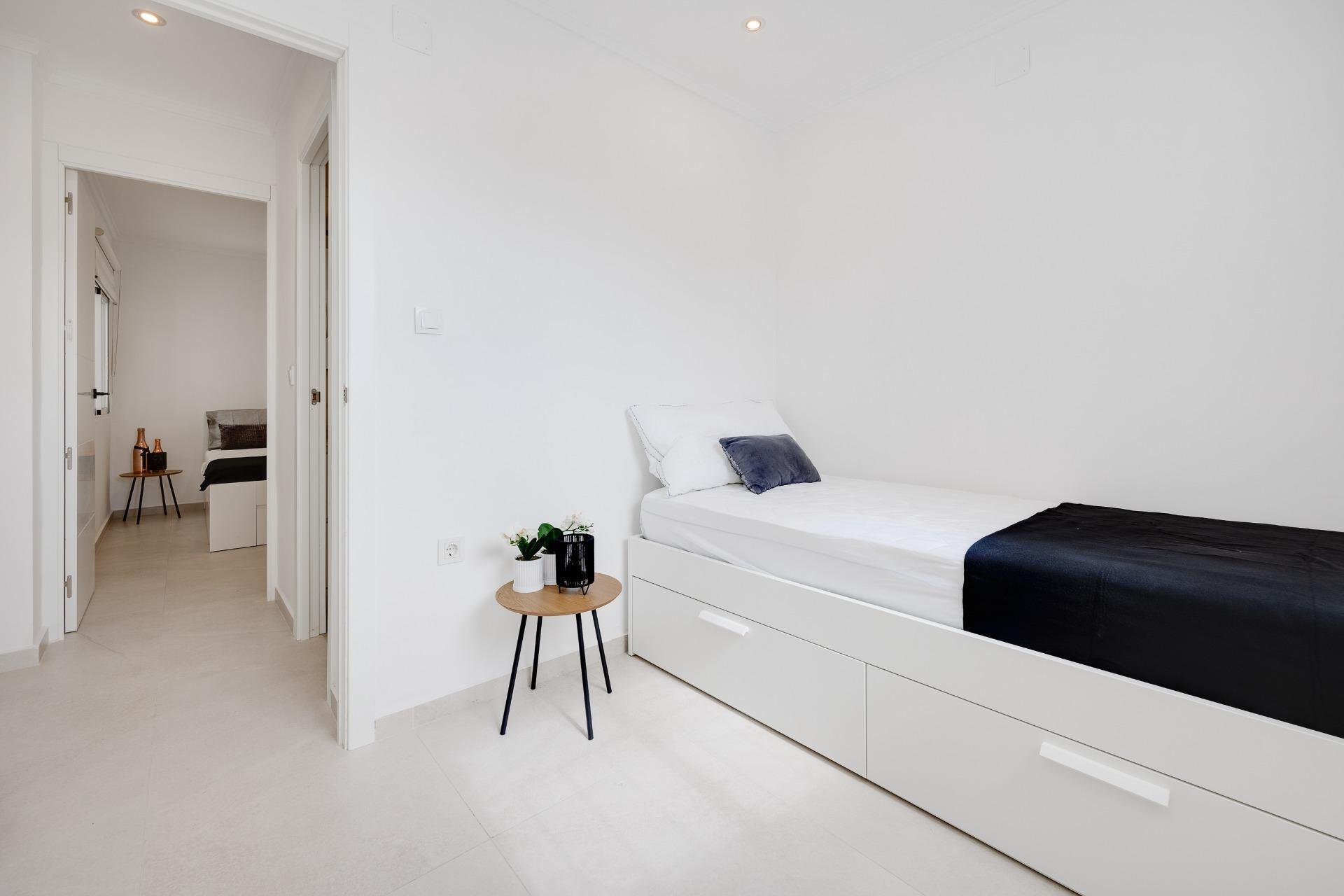 Odsprzedaż - Bungalow -
Torrevieja - La Siesta - El Salado - Torreta