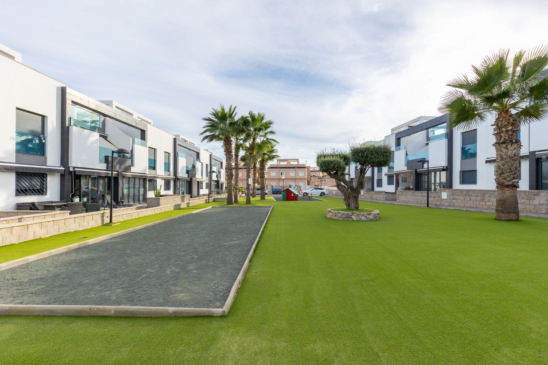 Odsprzedaż - Bungalow -
Torrevieja - Los Balcones - Los Altos del Edén