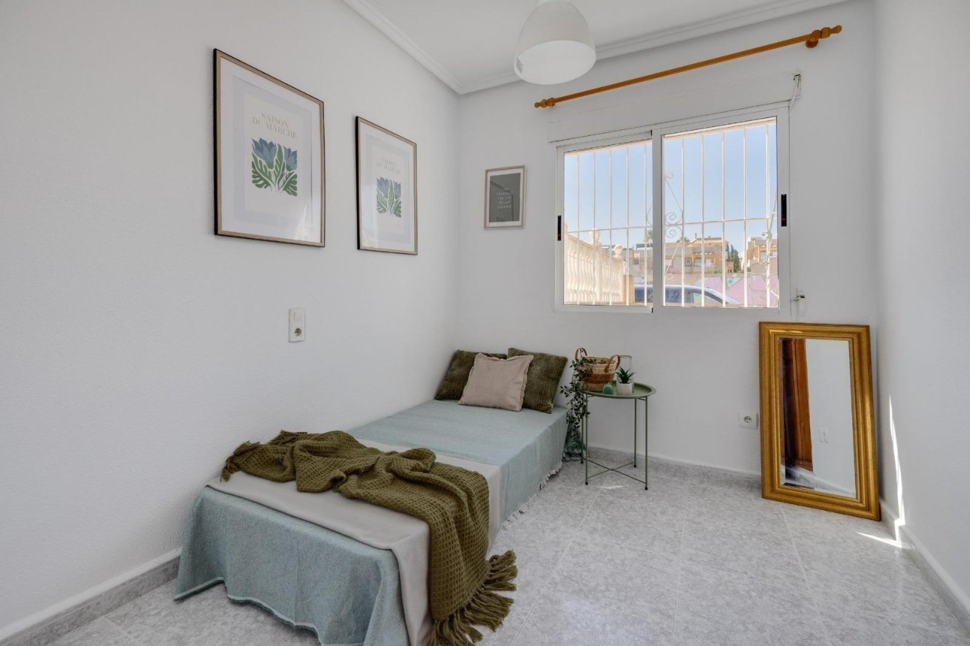 Odsprzedaż - Bungalow -
Torrevieja - Los Frutales