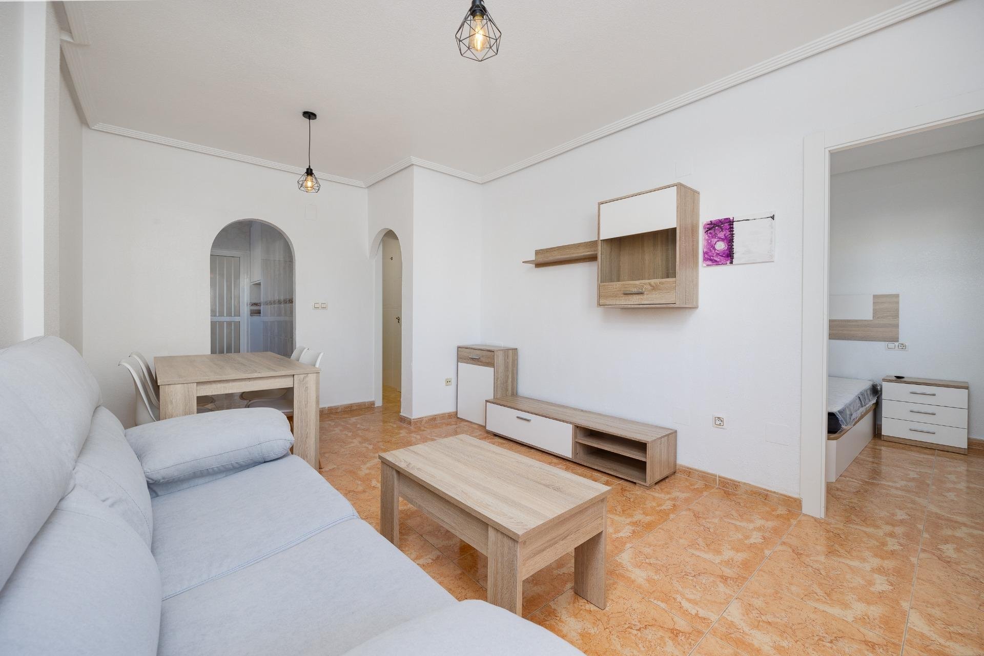 Odsprzedaż - Bungalow -
Torrevieja - Parque Acuático - Sector 25