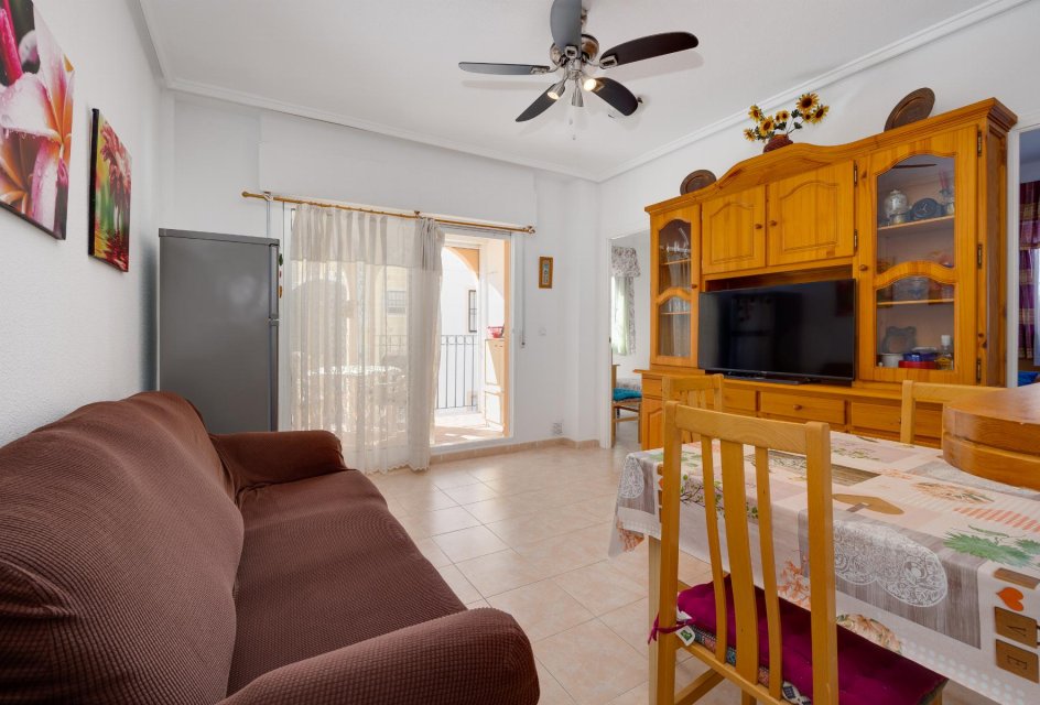 Odsprzedaż - Bungalow -
Torrevieja - Playa de los Naufragos