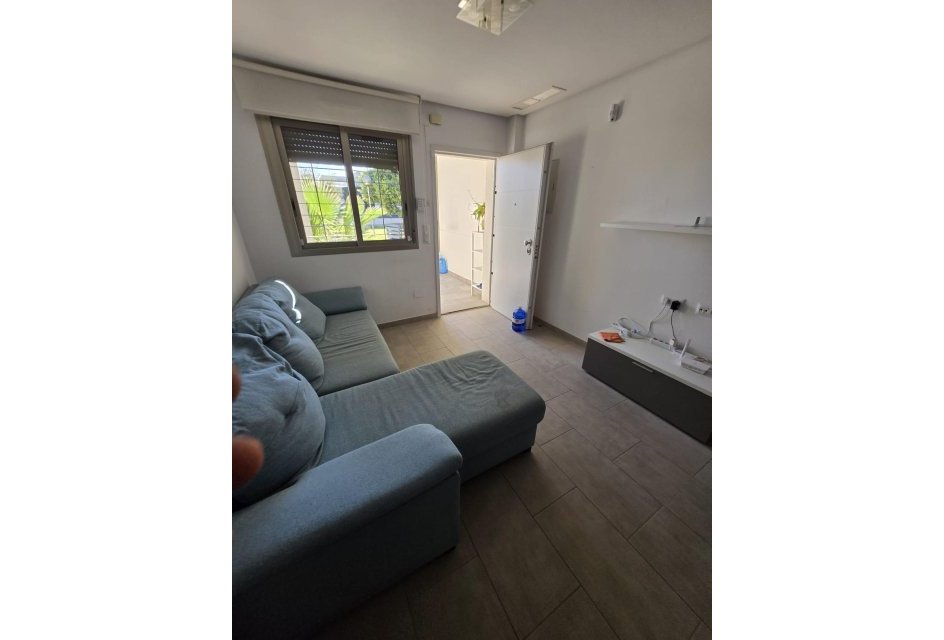 Odsprzedaż - Bungalow -
Torrevieja - Playa del Cura