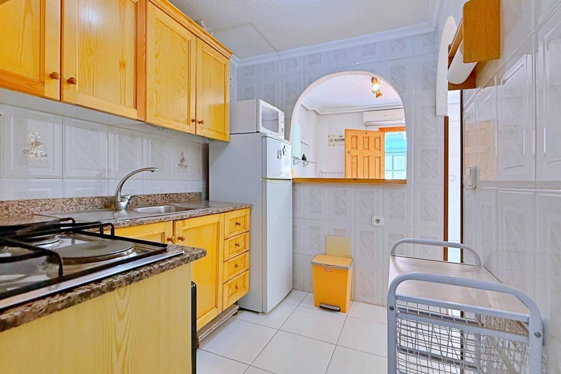 Odsprzedaż - Bungalow -
Torrevieja - Punta prima