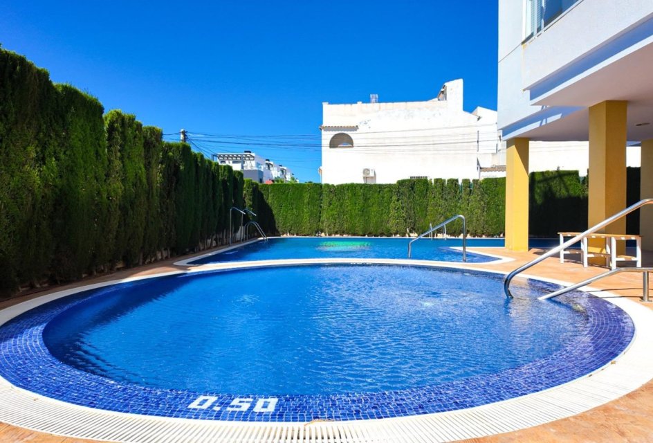 Odsprzedaż - Daszek -
Orihuela Costa - Las Filipinas