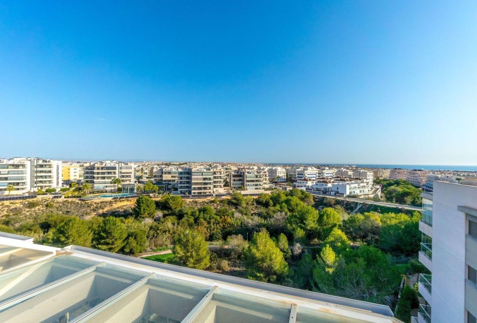 Odsprzedaż - Daszek -
Orihuela Costa - Los Dolses