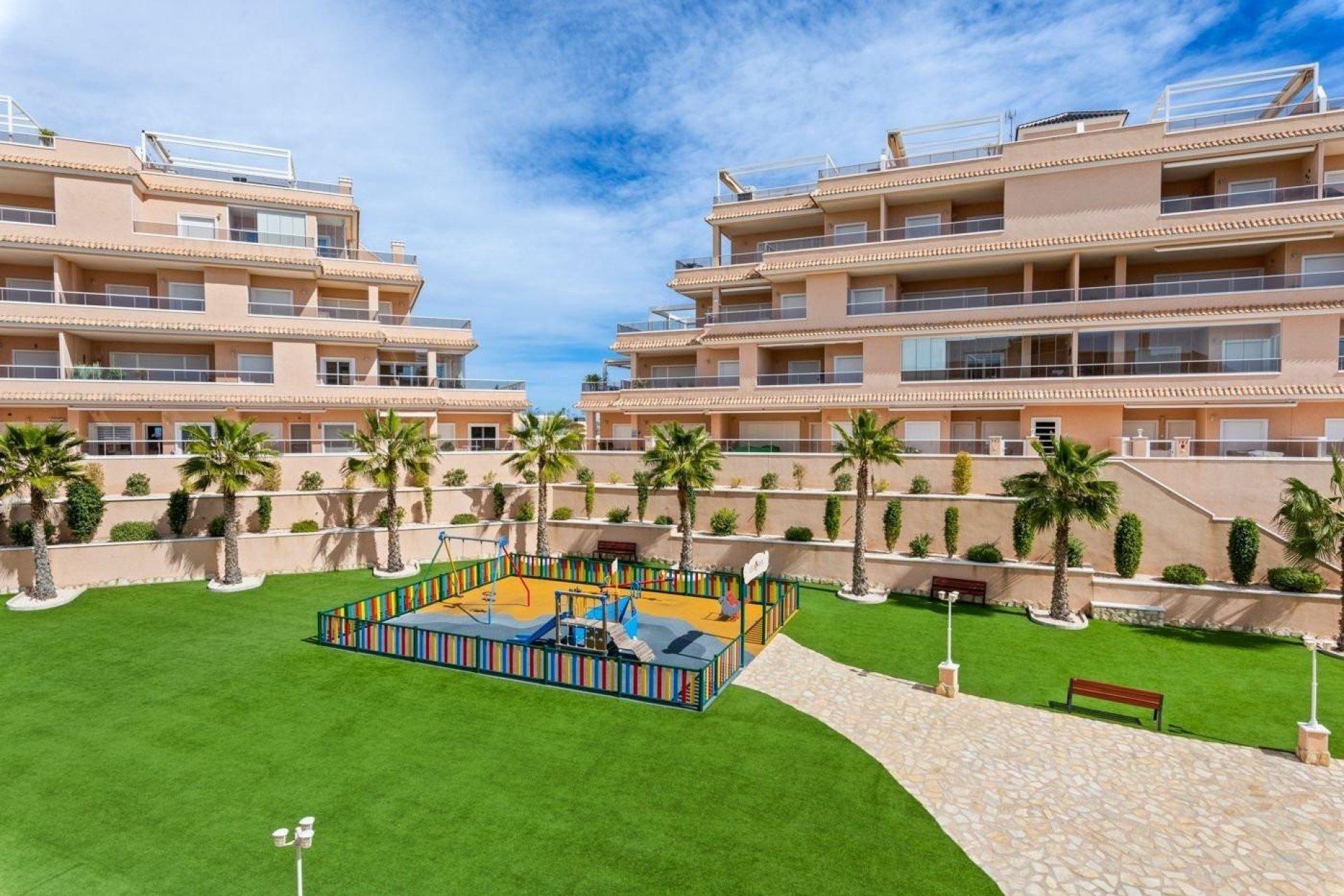 Odsprzedaż - Daszek -
Orihuela Costa - PAU 26