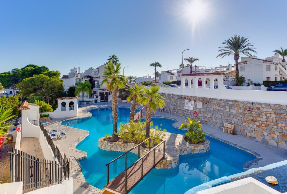 Odsprzedaż - Daszek -
Orihuela Costa - Villamartín-Las Filipinas