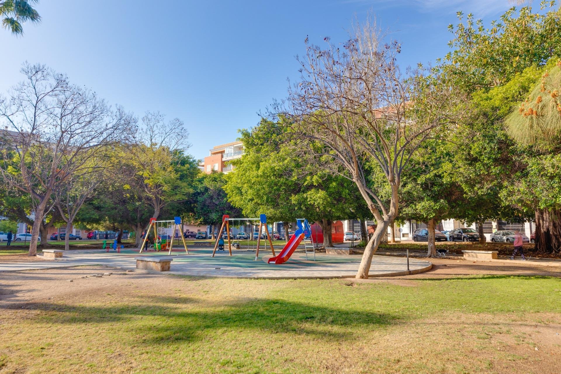 Odsprzedaż - Daszek -
Torrevieja - Acequion