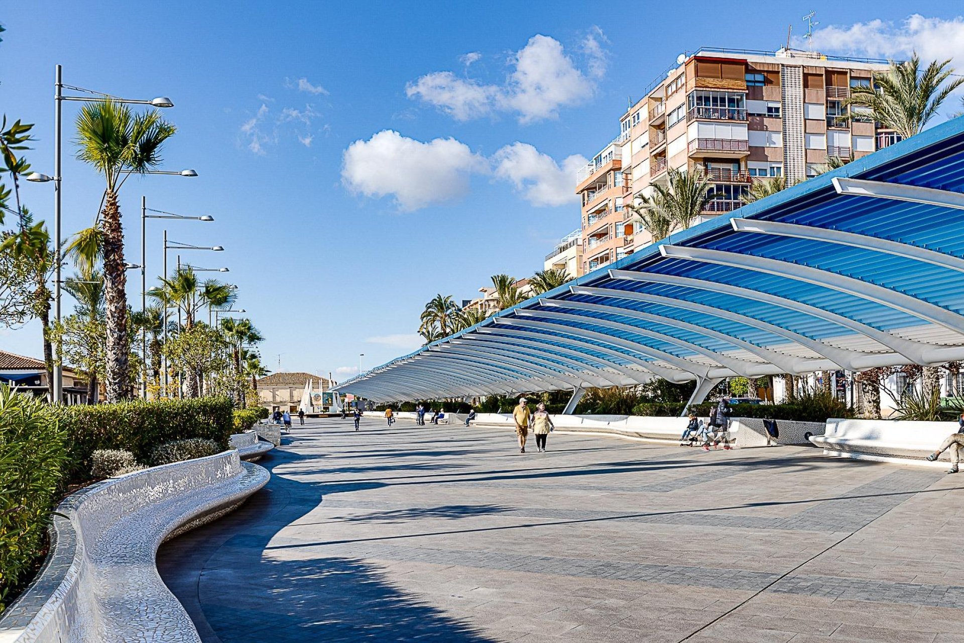 Odsprzedaż - Daszek -
Torrevieja - Acequion