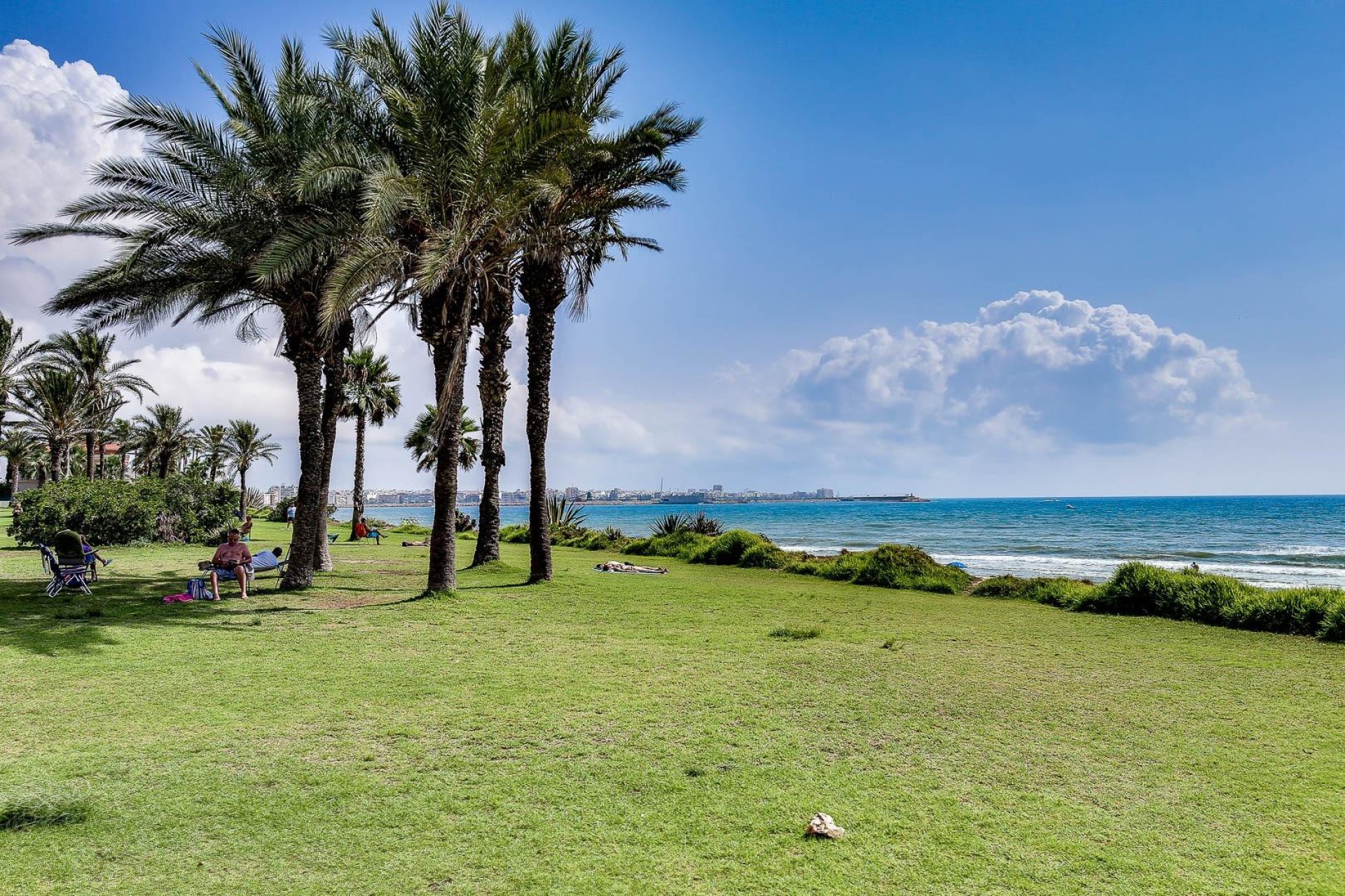 Odsprzedaż - Daszek -
Torrevieja - La Veleta