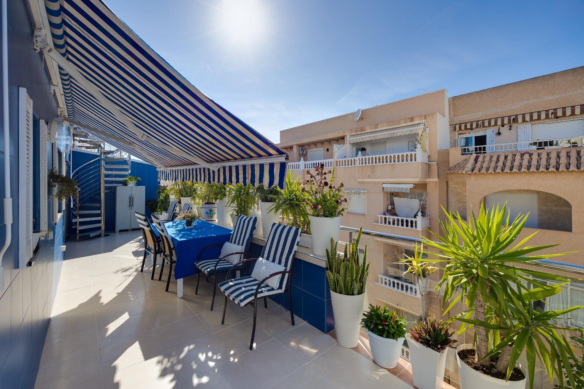 Odsprzedaż - Daszek -
Torrevieja - Playa de los Locos