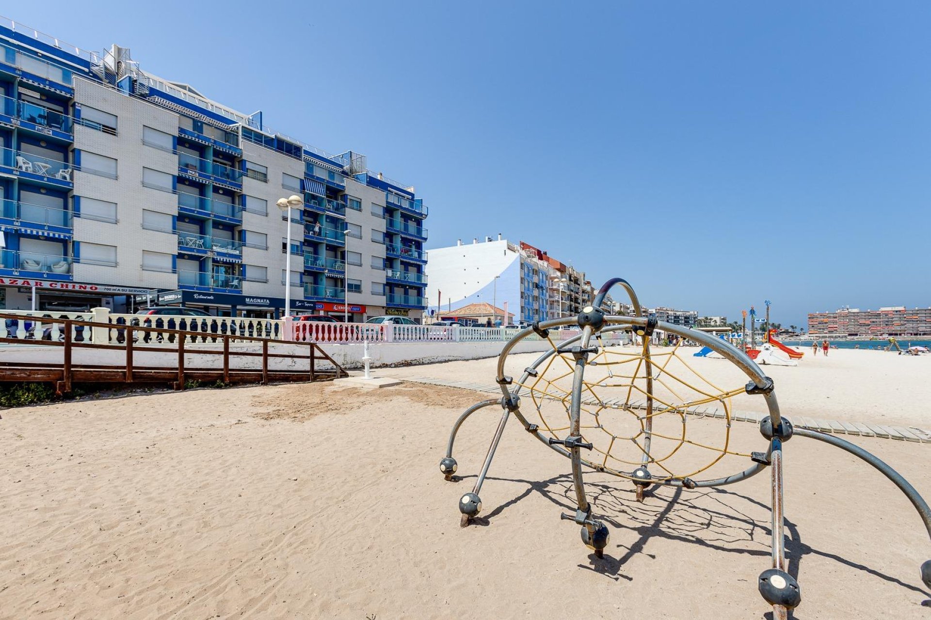 Odsprzedaż - Daszek -
Torrevieja - Playa de los Locos