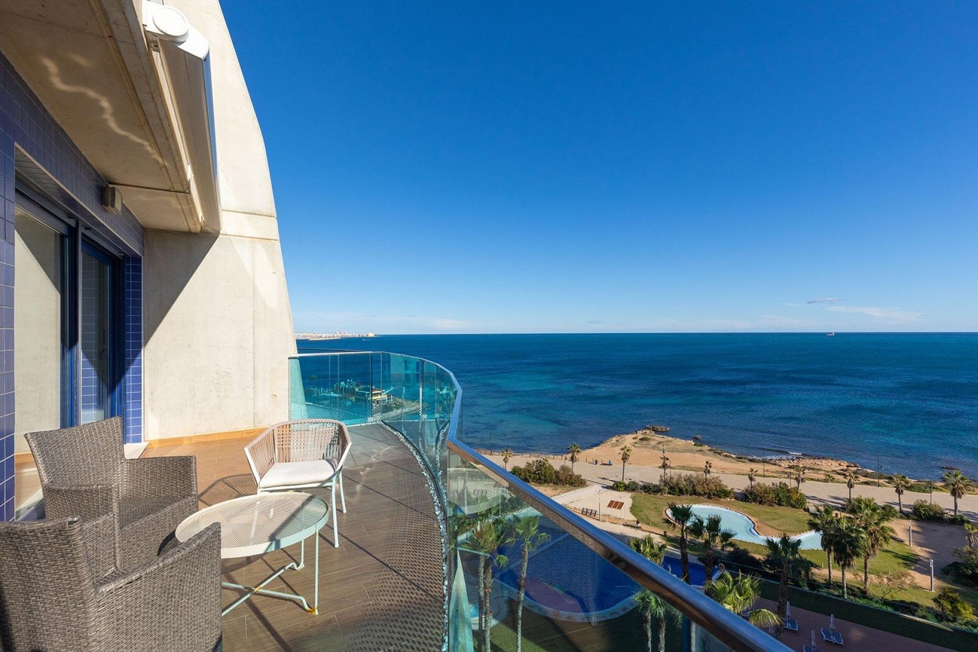Odsprzedaż - Daszek -
Torrevieja - Punta prima